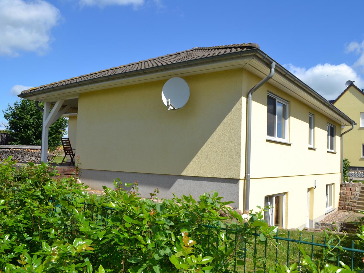 EFH (Keller+Carport)